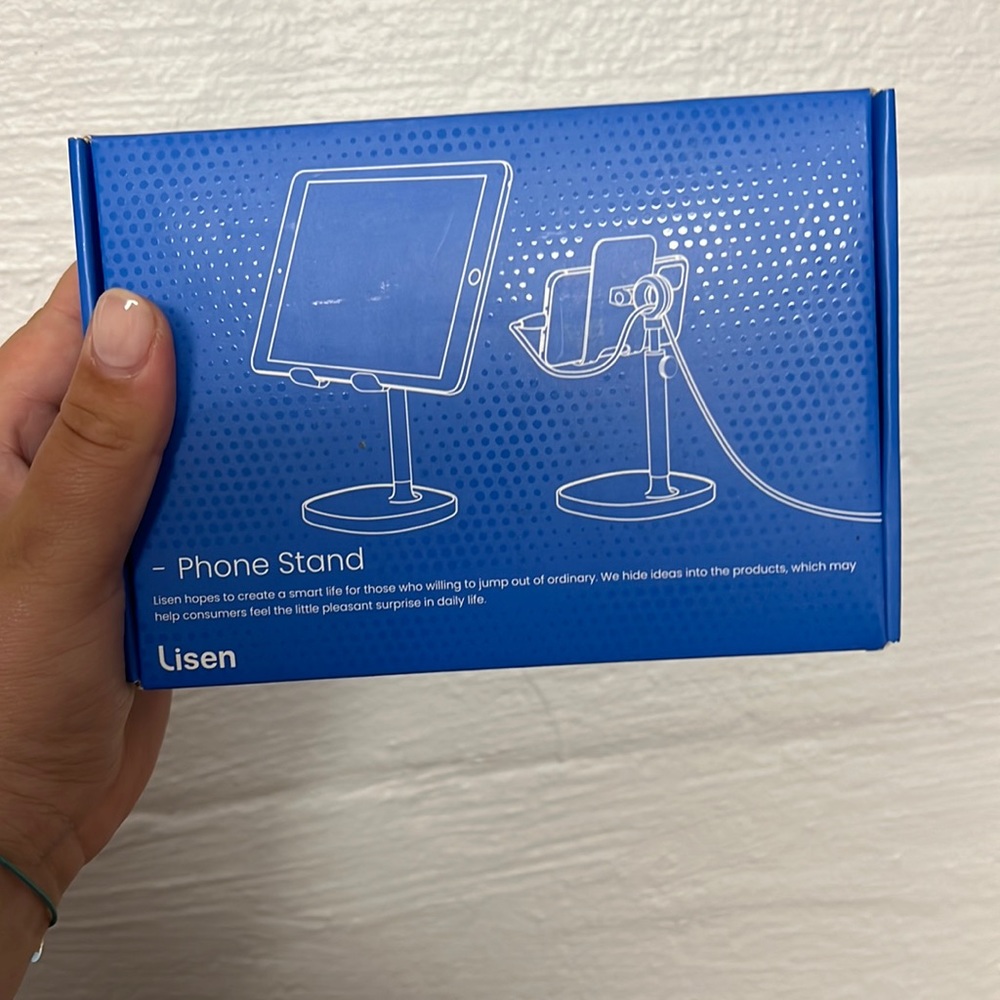BRAND NEW NEVER USED PHONE STAND